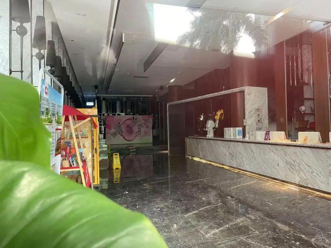 知名KTV门店被曝“闭店”开元棋牌曾一房难求！广州一(图2)